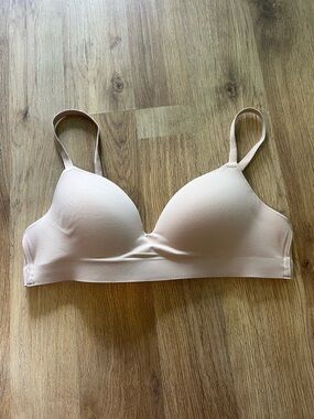 Soma Enbliss Wireless Bra, Tan, 36A, EUC